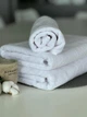 Комплект махрових рушникыв Ideal Textile 50х90 та 70х140 см білі 550 г\м2 - зображення 6
