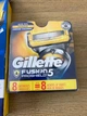 Набір для гоління Gillette Fusion 5 ProShield бритва та 9 змінних касет Made in America - зображення 4