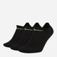 Набір чоловічих шкарпеток 3 пари Nike U Nk Everyday Ltwt Ns 3Pr 132 SX7678-010 42-46 (L) Чорний (888407239212) - зображення 1