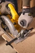 Пила циркулярна акумуляторна Stanley FATMAX SFMCS550B - зображення 20