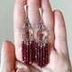 Сережки Hand Made з чорнінням з маленькими намистинами-кубиками натурального граната - зображення 2