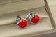 Серьги гвоздики Xuping Jewelry красные яблочки 1,3 см серебристые - изображение 1