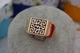 Печатка Xuping Jewelry р 22 квадратная лабиринт золотистая - изображение 1