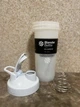 Шейкер Blender Bottle Classic Loop PRO 820 мл White (500483) (Loop_Pro_28oz_White) - изображение 7