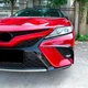 Пластикова губа на бампер Toyota Camry 70 2018-2020 молдинг бампера спідниця чорний. - зображення 13