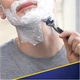 Бритвений станок Gillette Fusion 5 ProShield Power з 1 картриджем і батарейкою - зображення 2