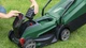 Аккумуляторная газонокосилка Bosch CityMower 18V-32-300 32 см 31 л 30-60 мм 9.4 кг + Аккумулятор PBA 18В 4 А·ч + Ящик для травы 31 л + Зарядное устройство AL 1830 CV (0.600.8B9.A07) - изображение 7