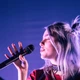 Інтер'єрна картина Біллі Айліш на сцені, Billie Eilish, 40×60 см (id6883) - зображення 2