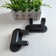 Блокувальник дверних та віконних ручок замок від дітей Door Lever Lock Black 2 штуки в комплекті - изображение 2