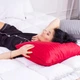 Подушка ортопедическая MirSon Стружка Memory №4026 Satin Stripe 30-0018 Red WoMen 59х43х10 см (2200006422365) - изображение 4
