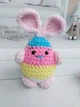 Пасхальный декор вязаная игрушка Пасхальный кролик-яйцо, 17 см, разноцветный - изображение 5