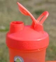 Шейкер спортивний BlenderBottle Classic Loop 20oz/590ml Coral - зображення 9