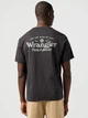 Футболка хлопковая длинная мужская Wrangler 112362366 2XL Черная с принтом (5401139213005) - изображение 2