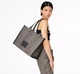 Сумка шопер женская Marc Jacobs Monogram The Large Tote Bag H076M01RE21-261 - изображение 5