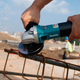 Профессиональная угловая шлифмашина Makita 9565 CVR: 1400 Вт, Ø диска 125х22, 23 мм, 12000 об/мин - изображение 10