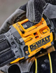 Профессиональная ударная дрель-шуруповерт аккумуляторная DeWALT DCD796E1T : с АКБ 18V 1.7Ah, 70Нм (DCD796E1T) - изображение 3