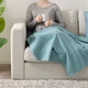 Мягкий однотонный плед IKEA THORGUN 120x160 см голубое флисовое тёплое покрывало 405.134.61 - изображение 4