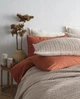 Покрывало с наволочками Limasso 240×260 см. Azure Terracotta - изображение 2