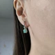 Серебряные серьги с натуральным изумрудом 1.632ct (2179924) - изображение 7