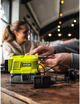 Інвертор напруги акумуляторний RYOBI ONE+ RY18BI150A-0, 220 Вольт, 150Вт (без АКБ та ЗУ) (5133004895) - зображення 7
