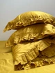 Комплект постільної білизни Cozy з рюшами медовий Євро 200*220 см, простирадло 220*240 без резинки - изображение 2
