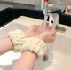 Косметические напульсники на руки для макияжа / спорта WristBand набор нарукавники / манжеты / браслеты на запястья для умывания и ухода за лицом, молочный (105204527) - изображение 3