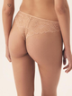 Majtki stringi damskie koronkowe Esotiq Briana 42345-82X M Beżowe (5903972518274) - obraz 2