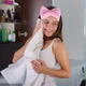 Обруч - бантик на голову для умывания Pink спа - повязка для фиксации волос во время водных / косметических процедур / макияжа / нанесения масок, 20х6 см, розовый (105237447) - изображение 2