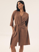 Халат жіночий бавовняний Henderson Nilsa 42779-84X L/XL Коричневий (5903972549063) - зображення 1