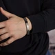 Мужской браслет с индивидуальной гравировкой из нержавеющей стали на руку "Eternal Black" - изображение 10