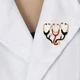 Значок (пин) BROCHE брошь бижутерия Медицина Три Стетоскопа разноцветный BRGV114878 - изображение 5