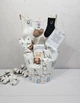 Букет подарков для малышей с пледом пеленками и аксессуарами a.l.babybox Милк - изображение 1