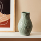 Wazon HOMLA Natto ceramiczny z tłoczeniami pistacjowy 15 x 24 cm (5904183885919) - obraz 5