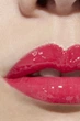 Увлажняющий блеск для губ Chanel Rouge Coco Gloss 738 Amuse-Bouche 5.5g - изображение 11