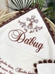 Утепленная крыжма для мальчика Family Tradition велюровая махра с вышивкой и бахромой 100х100 см белая Горький шоколад - изображение 3