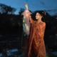 Подвесной светильник-фонарь 22×55 см на батарейках в виде Медузы Jellyfish Lamp - изображение 2