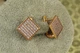 Сережки Xuping Jewelry ромб у камінчиках 1,5 см золотисті - зображення 2