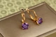Серьги Xuping Jewelry солистка с фиолетовым камнем 1,7 см золотистые - изображение 2