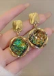 Сережки женские винтажные со вставкой хамелеоном Fashion Jewelry Золотистые 16277 - изображение 7