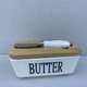 Маслянка порцелянова з ножем 15*8,6*6,4 см Butter Interos PJ03629 - зображення 1