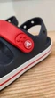 Дитячі сандалі для хлопчика Crocs Toddler Crocband Cruiser Sandal Navy Varsity Red (31/32, синій) - зображення 11