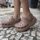 Жіночі крокси Crocs Classic Crush Clog Latte (37-38, коричневий) - зображення 3