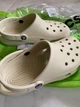 Дитячі крокси для дівчинки Crocs Classic Clog Bone Baige (27/28, бежевий) - зображення 11