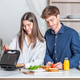 Opiekacz do kanapek Black+Decker BXSA753E - obraz 9