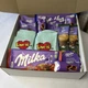 Подарочный бокс для девушки с носками, сладостями и кофе Milka - подарок на день рождения - изображение 3