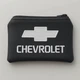Ключница с логотипом CHEVROLET на молнии из экокожи размером 14х10 см с белым значком - изображение 1