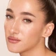 Тональний стік Charlotte Tilbury Unreal Skin Sheer Glow Tint Hydrating Foundation Stick, 4 Fair - зображення 3