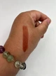 Зволожувальна матова губна помада Avon "Ультра" 6М Ніжний мокко (6М Marvellous Mocha) 3,6г - зображення 2