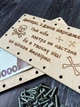 Именная деревянная коробочка для денег и купюр с гравировкой — оригинальный подарочный конверт на болтах из дерева - изображение 4