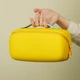 Косметичка силиконовая,дорожняя Fungoofun для аксессуаров в ваную и душ,водонепроницаемая на молнии,желтая - изображение 1